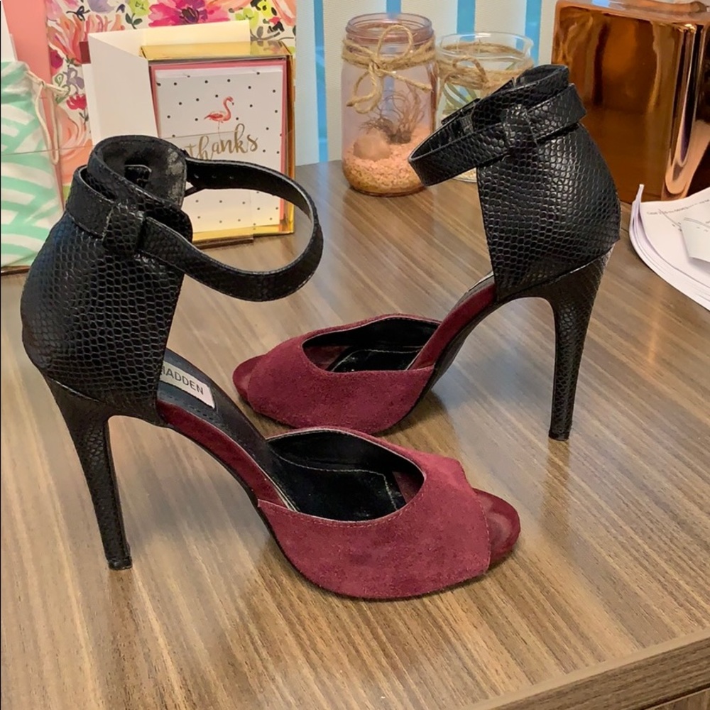 Like New Steve Madden Heels Size 7